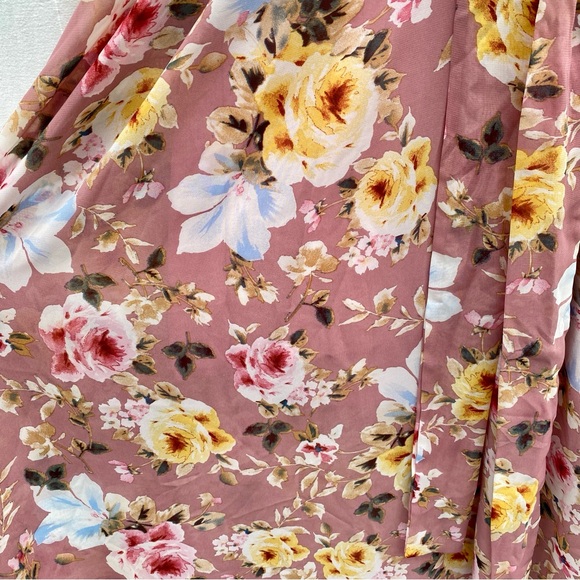 Gorgeous Xtaren Blush Pink Boho Flowy Floral Balloon Sleeve Maxi Dress - Picture 4 of 11